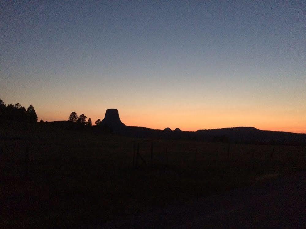 Lytle Creek Inn Bed And Breakf Devils Tower Eksteriør bilde